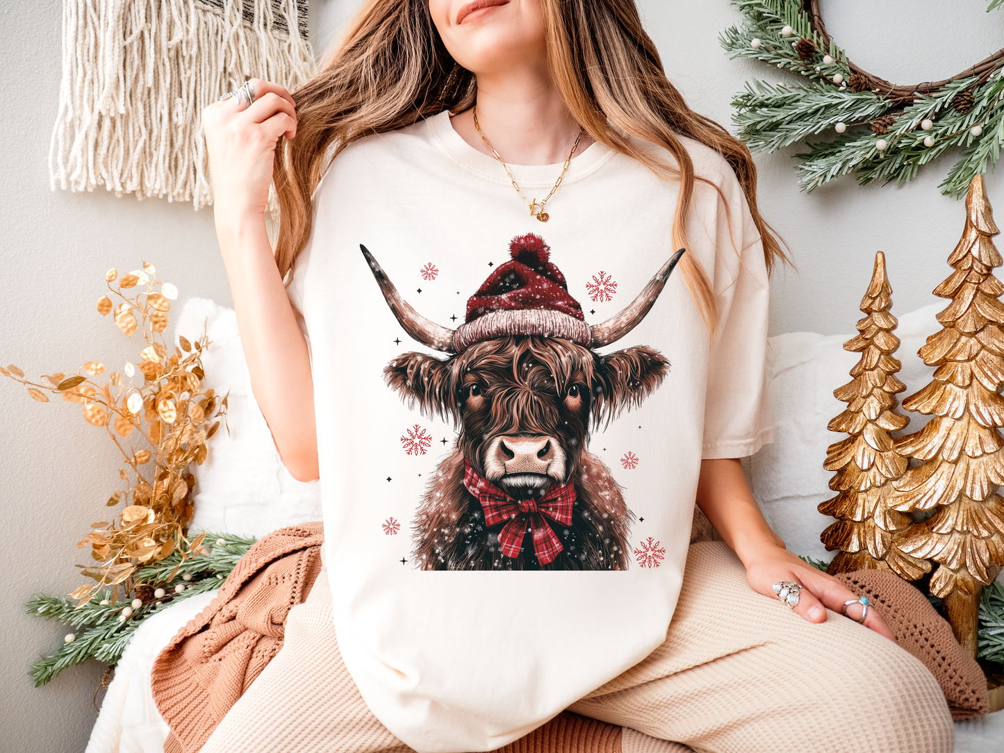 Highland Christmas Cow Ivory Tee
