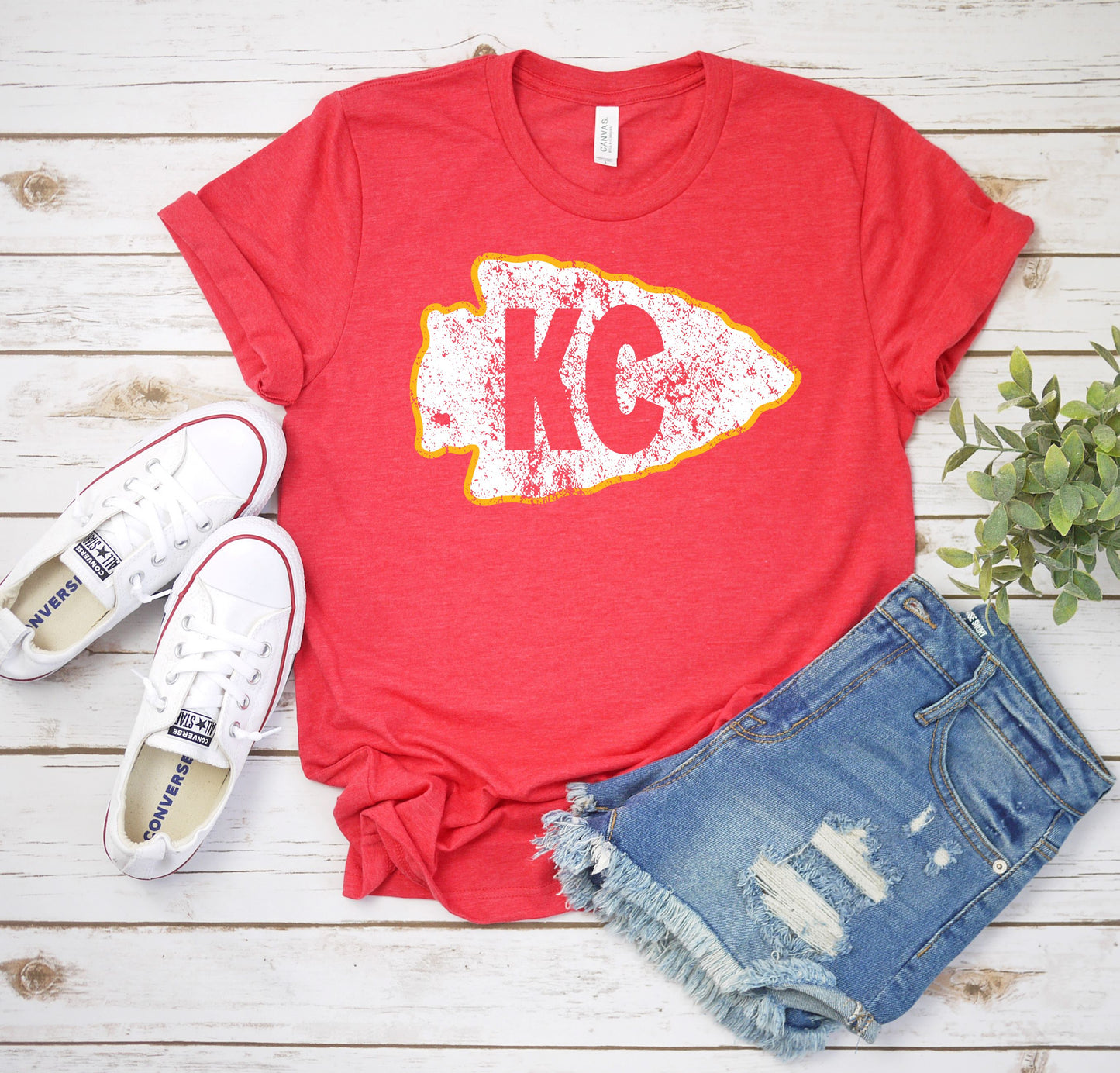 KC White Arrowhead Heather Red Tee