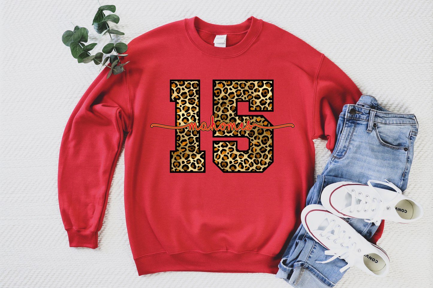 ***HALFTIME HAUL*** Leopard 15 Mahomes Red Sweatshirt