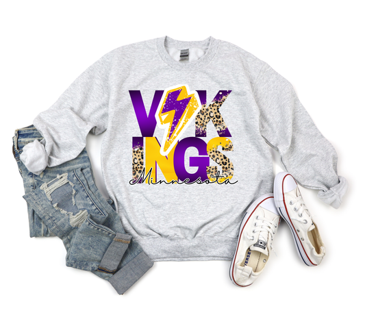***HALFTIME HAUL*** Vikings Purple Lightning Bolt Ash Sweatshirt