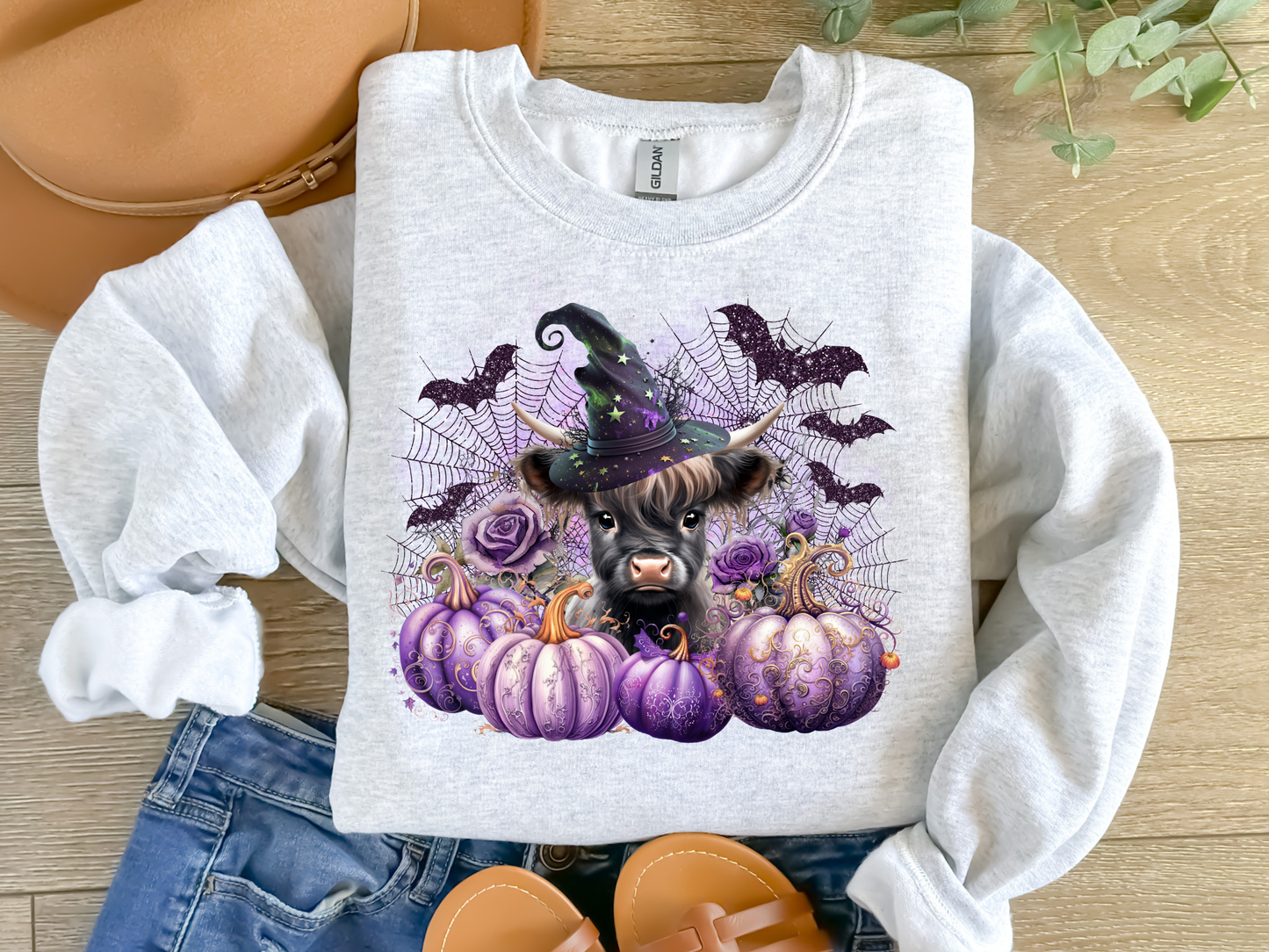 Witch Hat Cow & Purple Pumpkins Ash Sweathsirt
